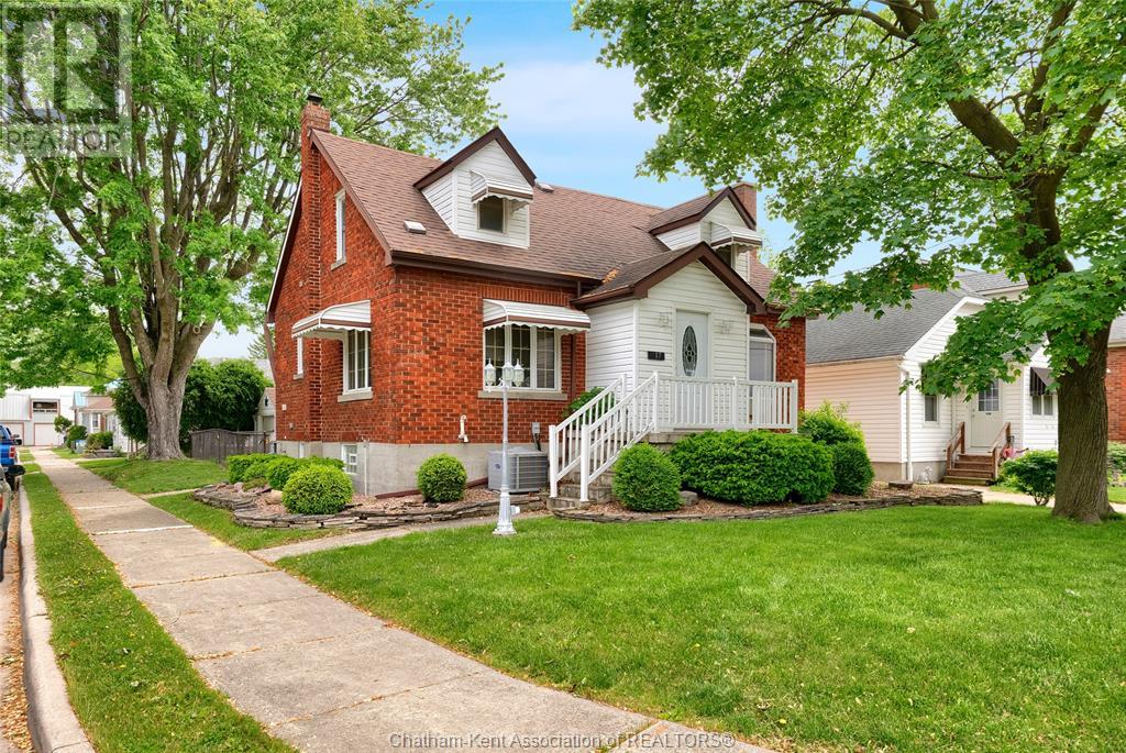 117 Robertson Ave, Chatham, ON N7M 3A9