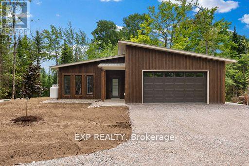 00 Calabogie Rd, Greater Madawaska, ON K0J 1G0
