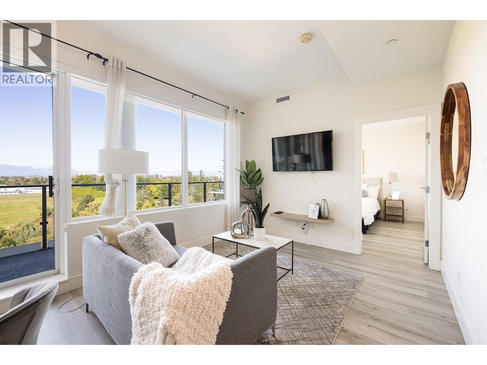 10780 No 5 Road Unit 801, Richmond, BC V6W 0B8