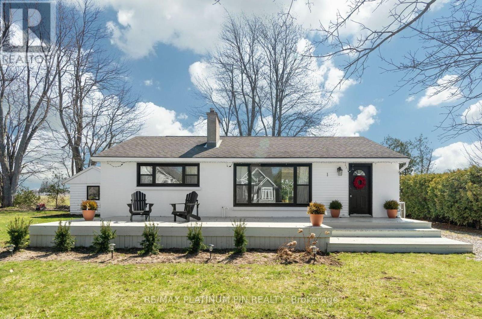 71658 Old Cedar Bank Ln, Bluewater, ON N0M 1N0