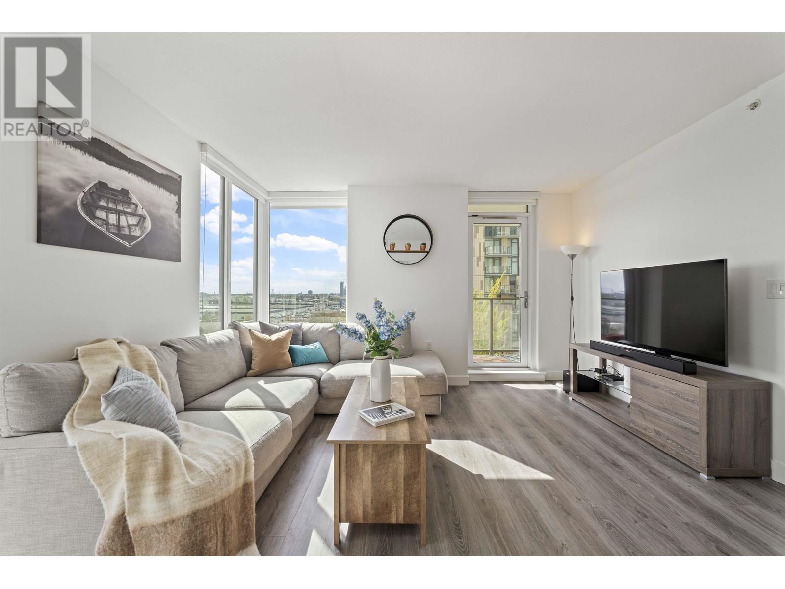 8181 Chester Street Unit 807, Vancouver, BC V5X 0J9