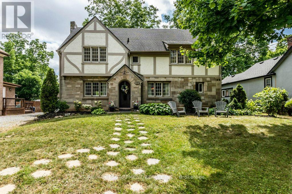 128 River Rd, Pelham, ON L3B 5N8