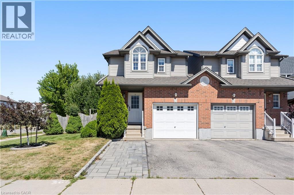 2 Donnenwerth Dr, Kitchener, ON N2E 3X2