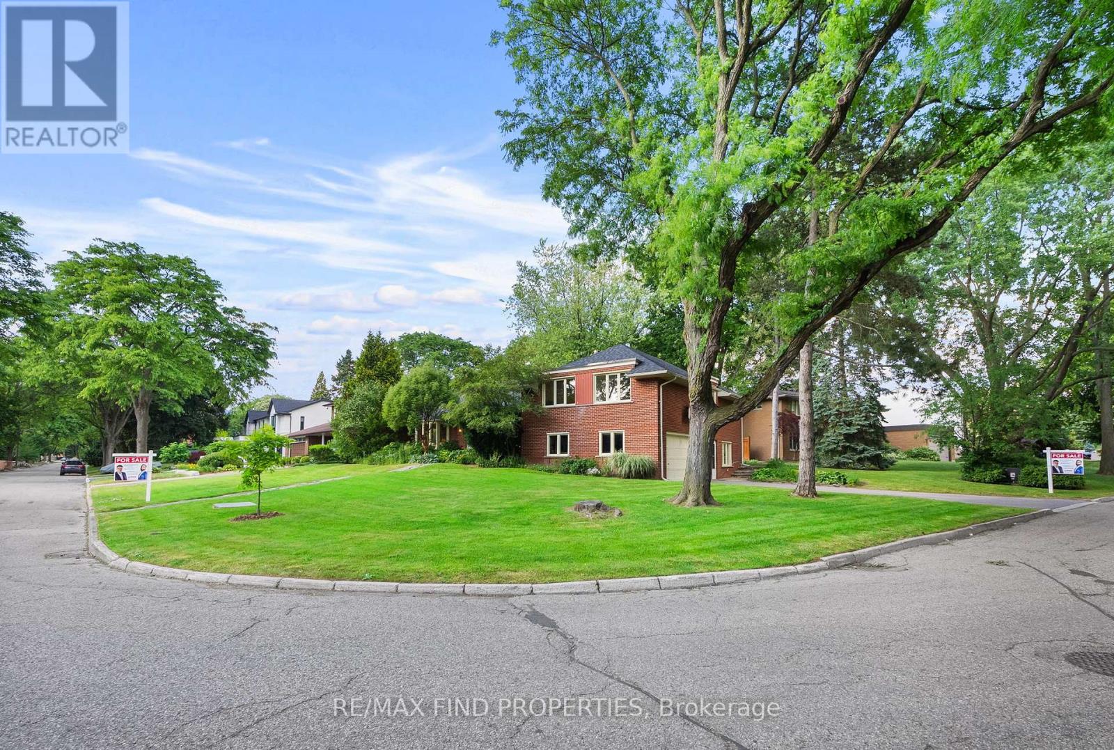 56 Edenvale Cres, Toronto, ON M9A 4A6