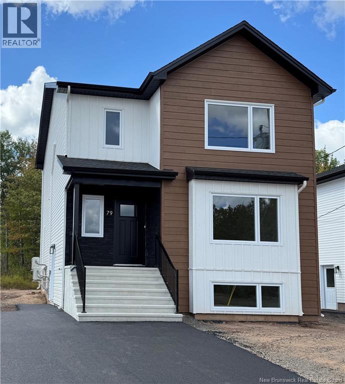 79 Rosenburg St, Moncton, NB E1G 6E9
