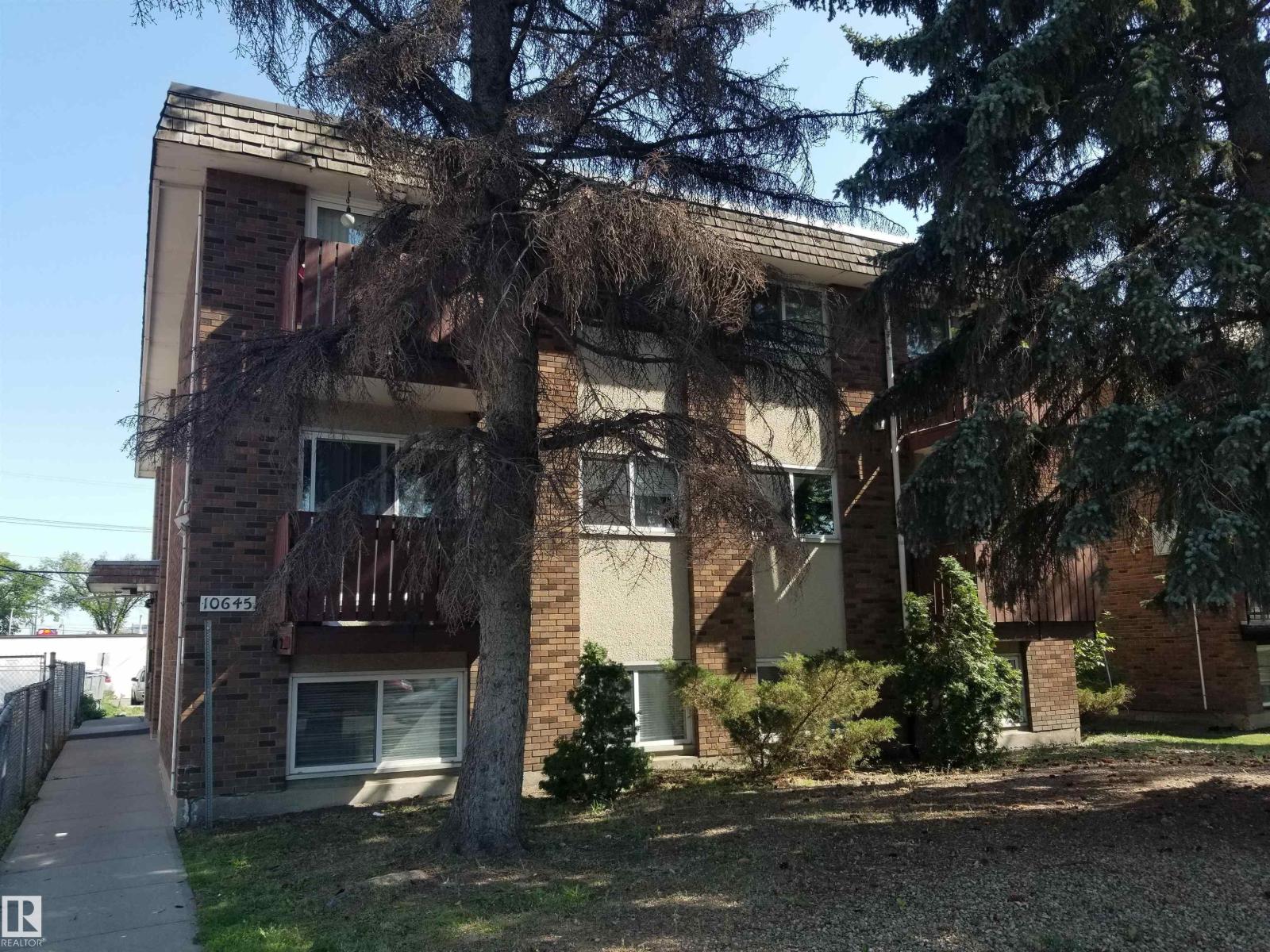 111 St Nw Unit 10645, Edmonton, AB T5J 3G1