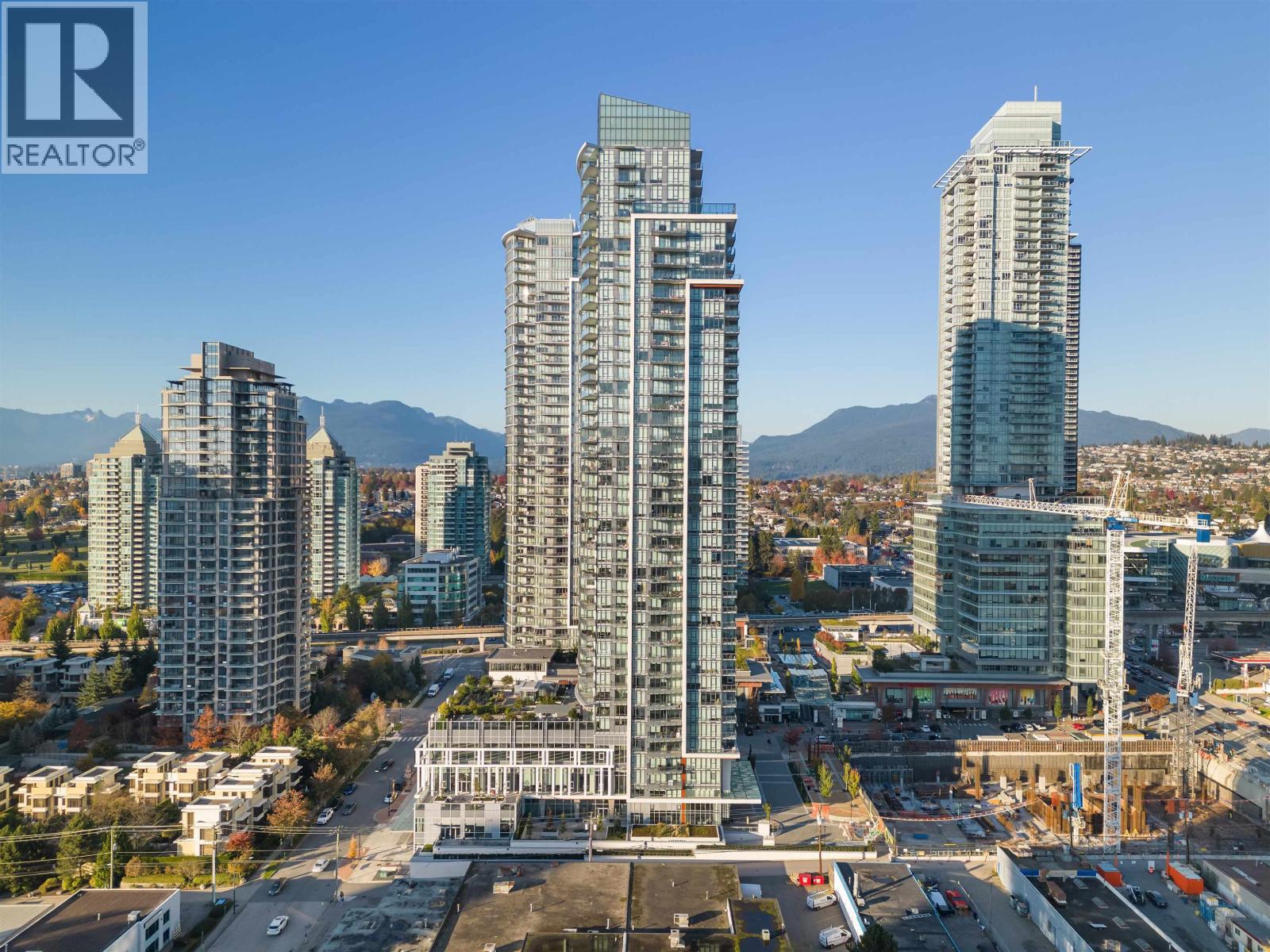 2085 Skyline Court Unit 1808, Burnaby, BC V5C 0M6