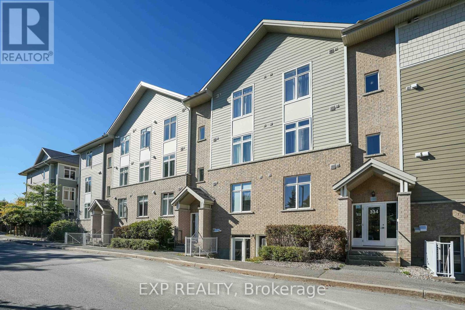 330 Everest Private #a, Ottawa, ON K1G 4E4