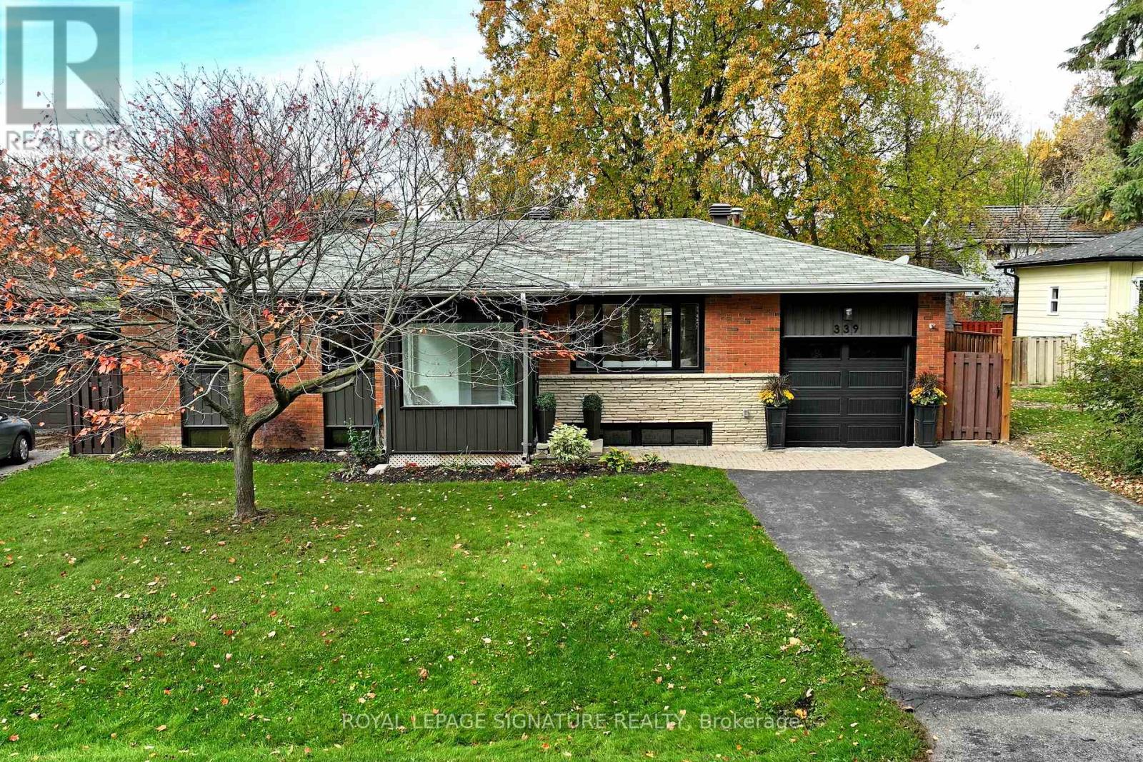 339 Boyer St, Whitchurch-stouffville Stouffville, ON L4A 7V9