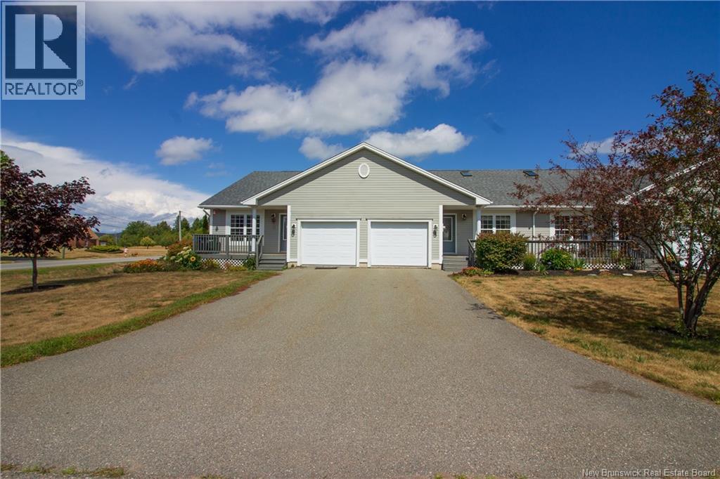 5 Alexander Ct, Hampton, NB E5N 2C8