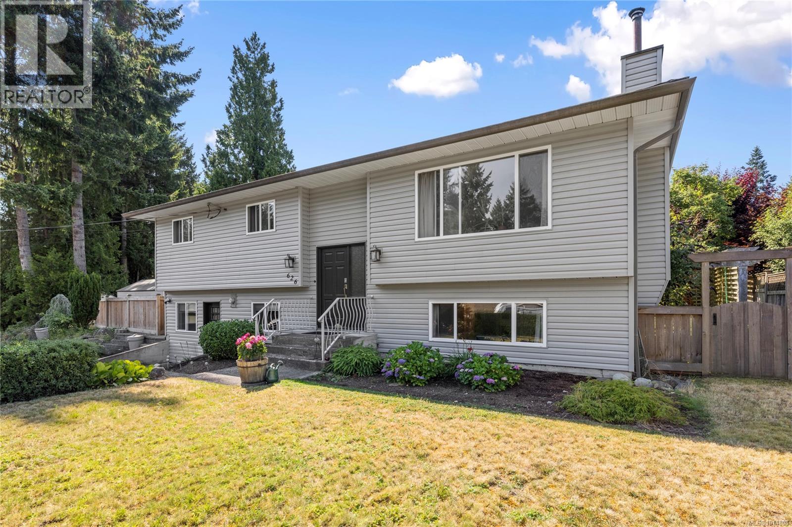 626 Tyee Cres, Qualicum Beach, BC V9K 1B1