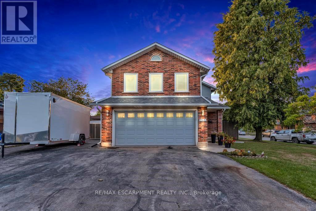 245 First Rd W, Hamilton, ON L8J 1H4