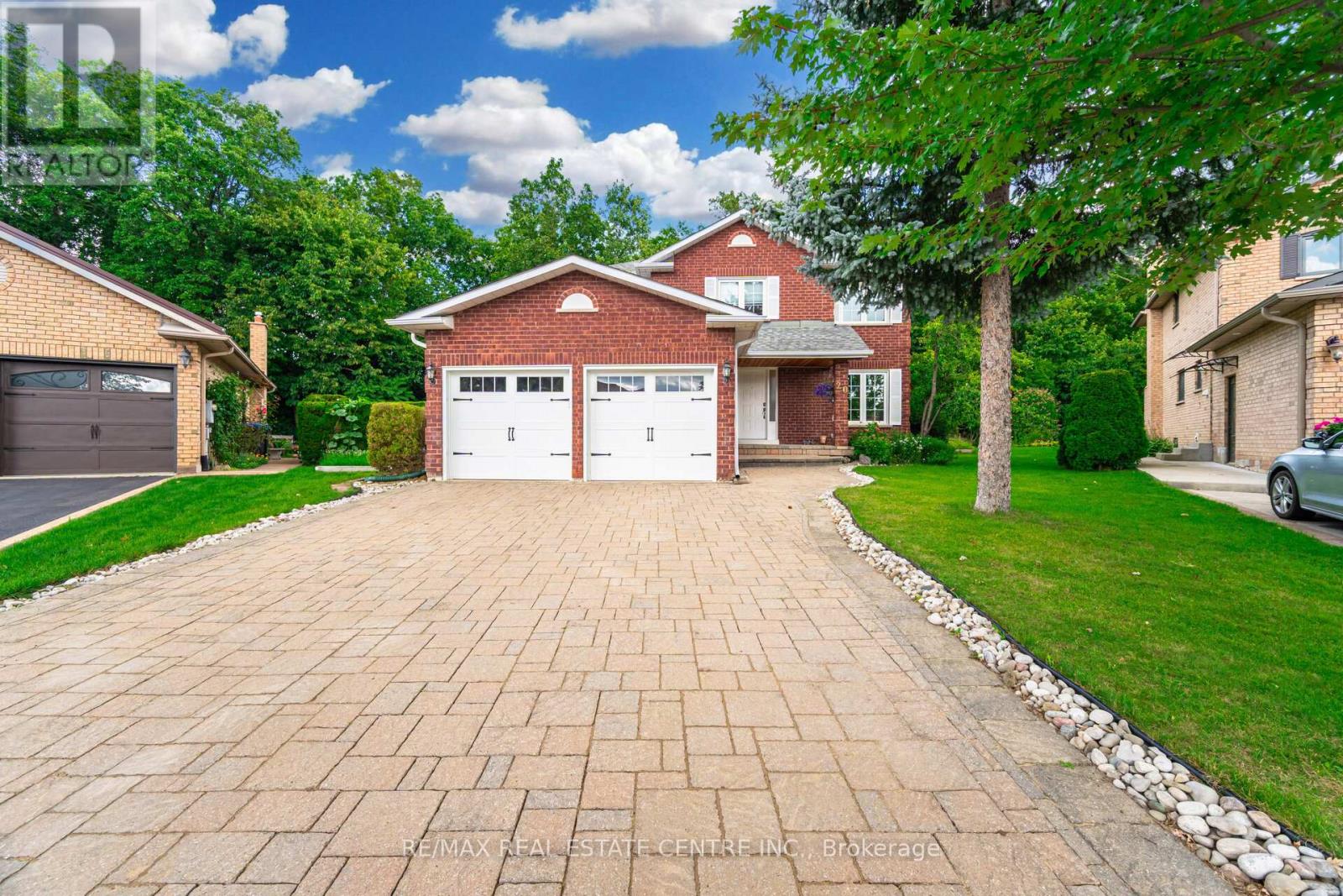 20 Woodbury Ct, Brampton, ON L6Y 4K5