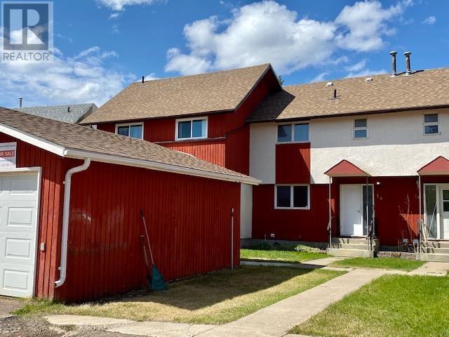 5320 Mountainview Drive Unit 14, Fort Nelson, BC V0C 1R0