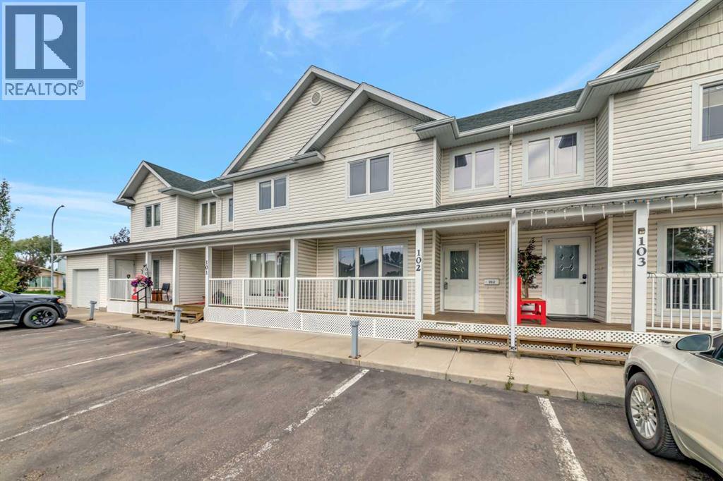 4405 32 Street Unit 102, Lloydminster, SK S9V 1V6