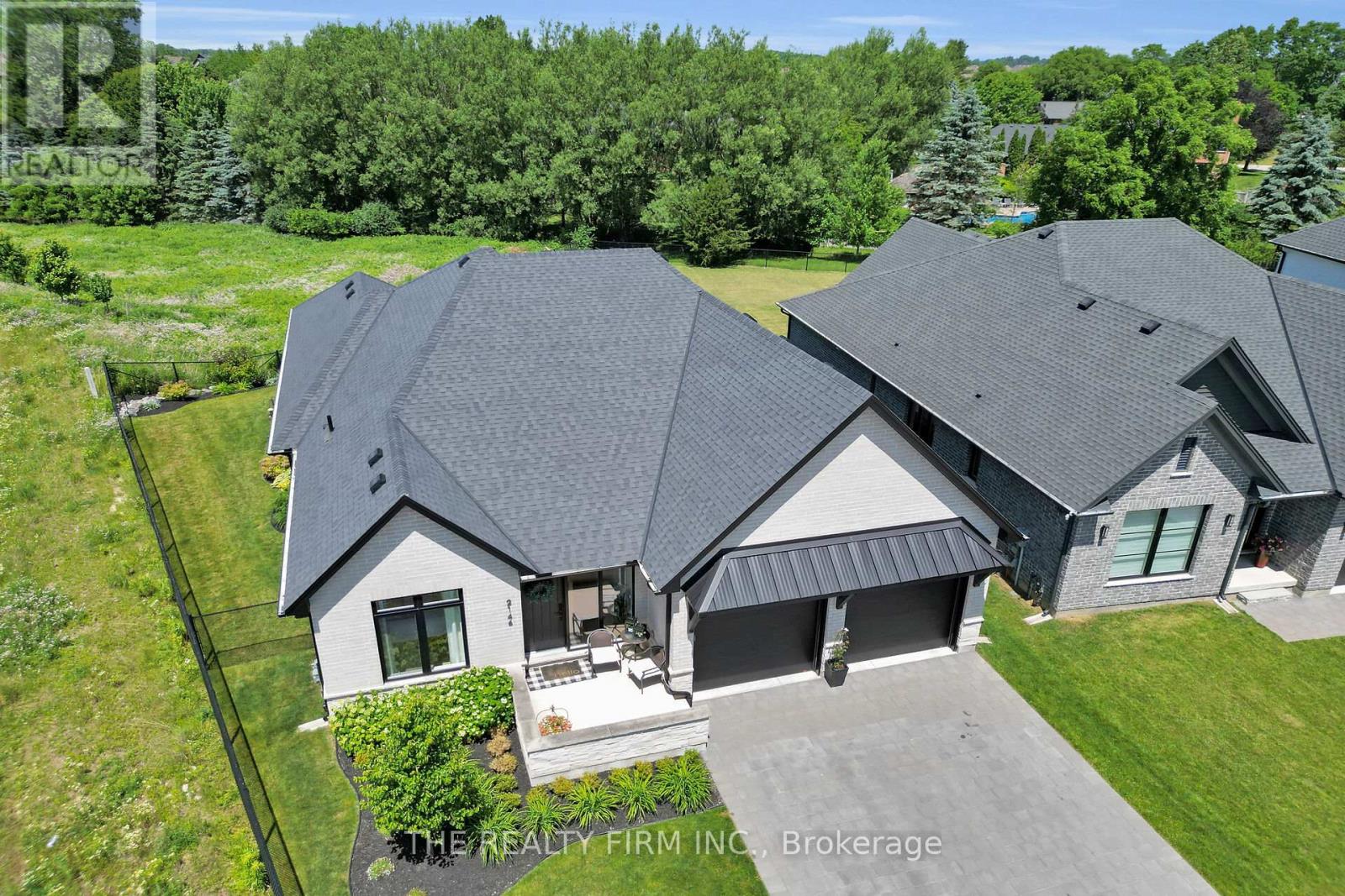 2146 Linkway Blvd, London, ON N6K 0K8