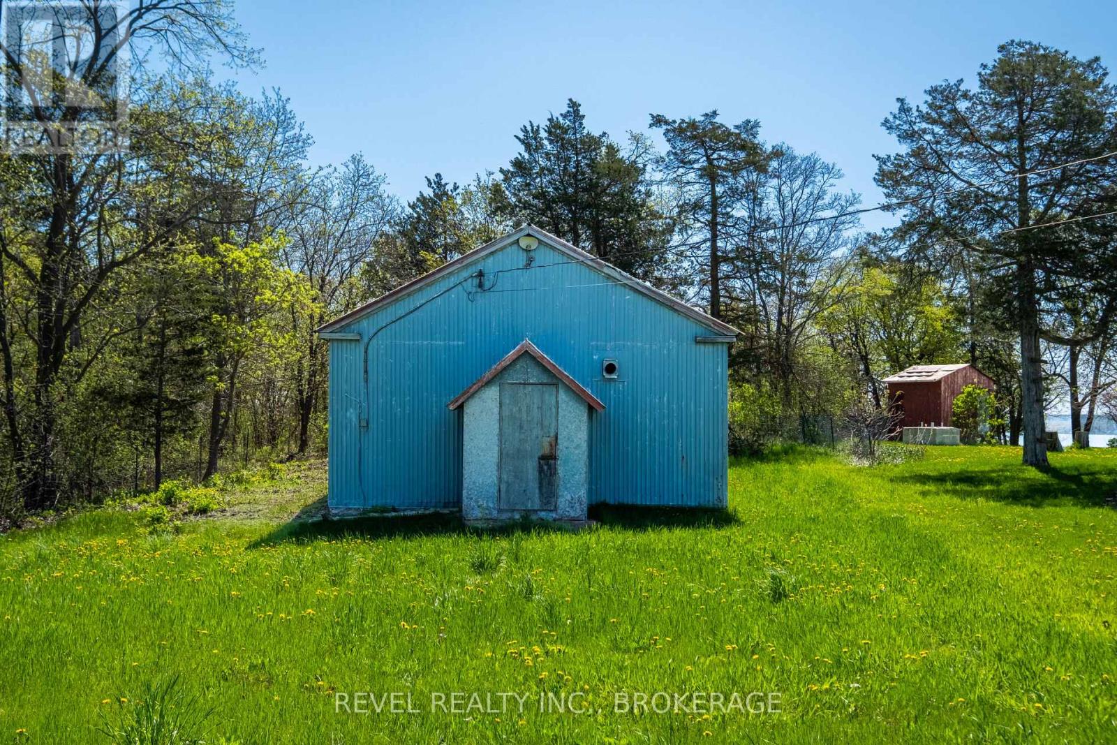 2186 Highway 49 Hwy, Prince Edward County Sophiasburg Ward, ON K0K 2T0