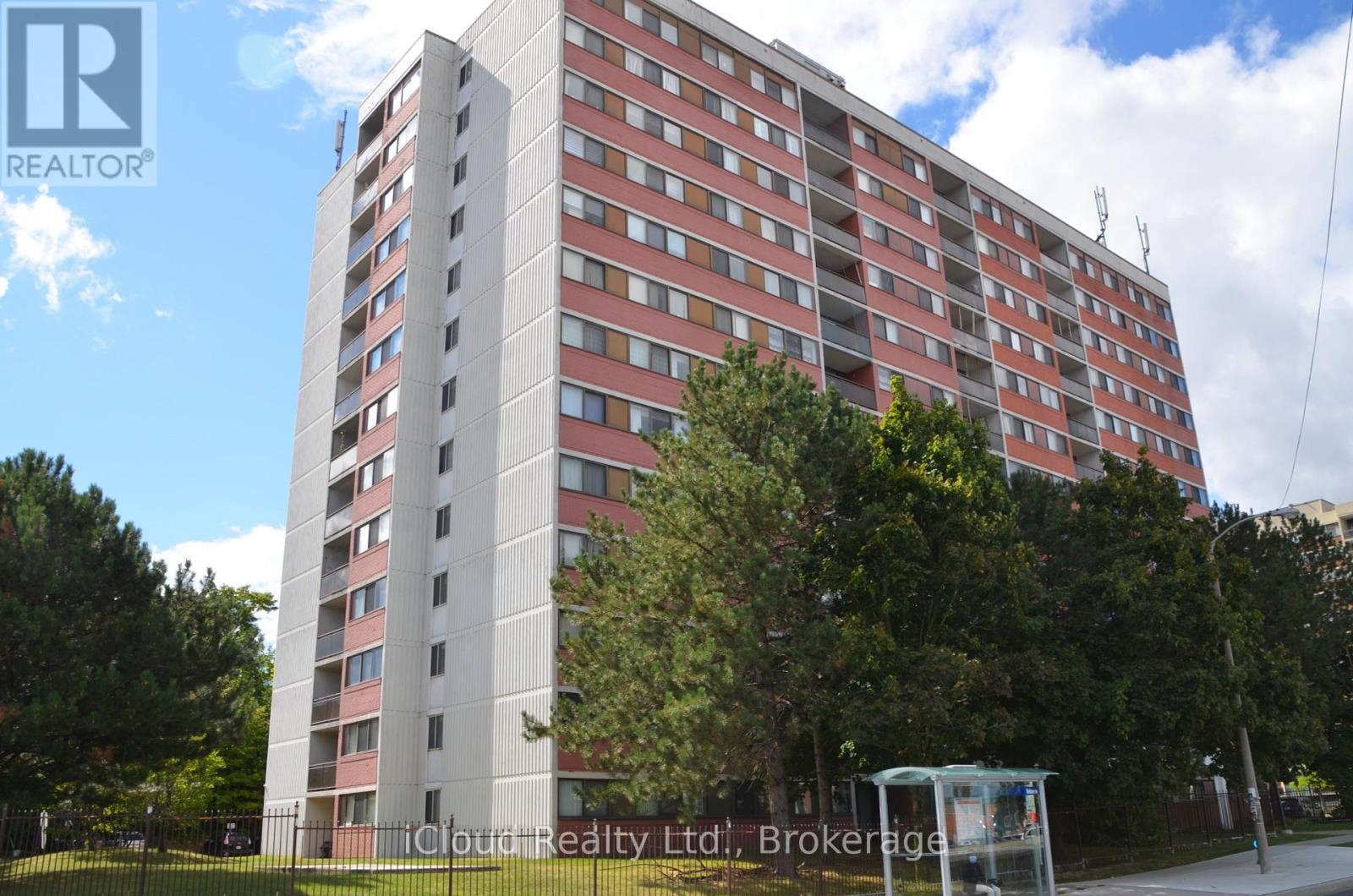 1213 10 Tapscott Rd, Toronto, ON M1B 3L9