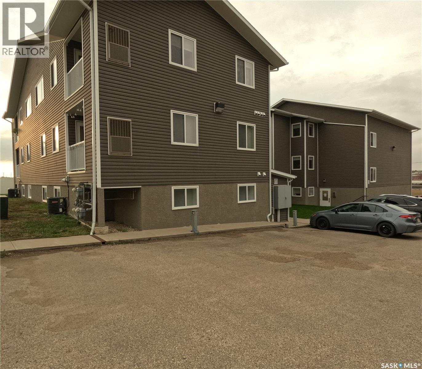 221 Main Street S Unit 101, Moose Jaw, SK S6H 4R6
