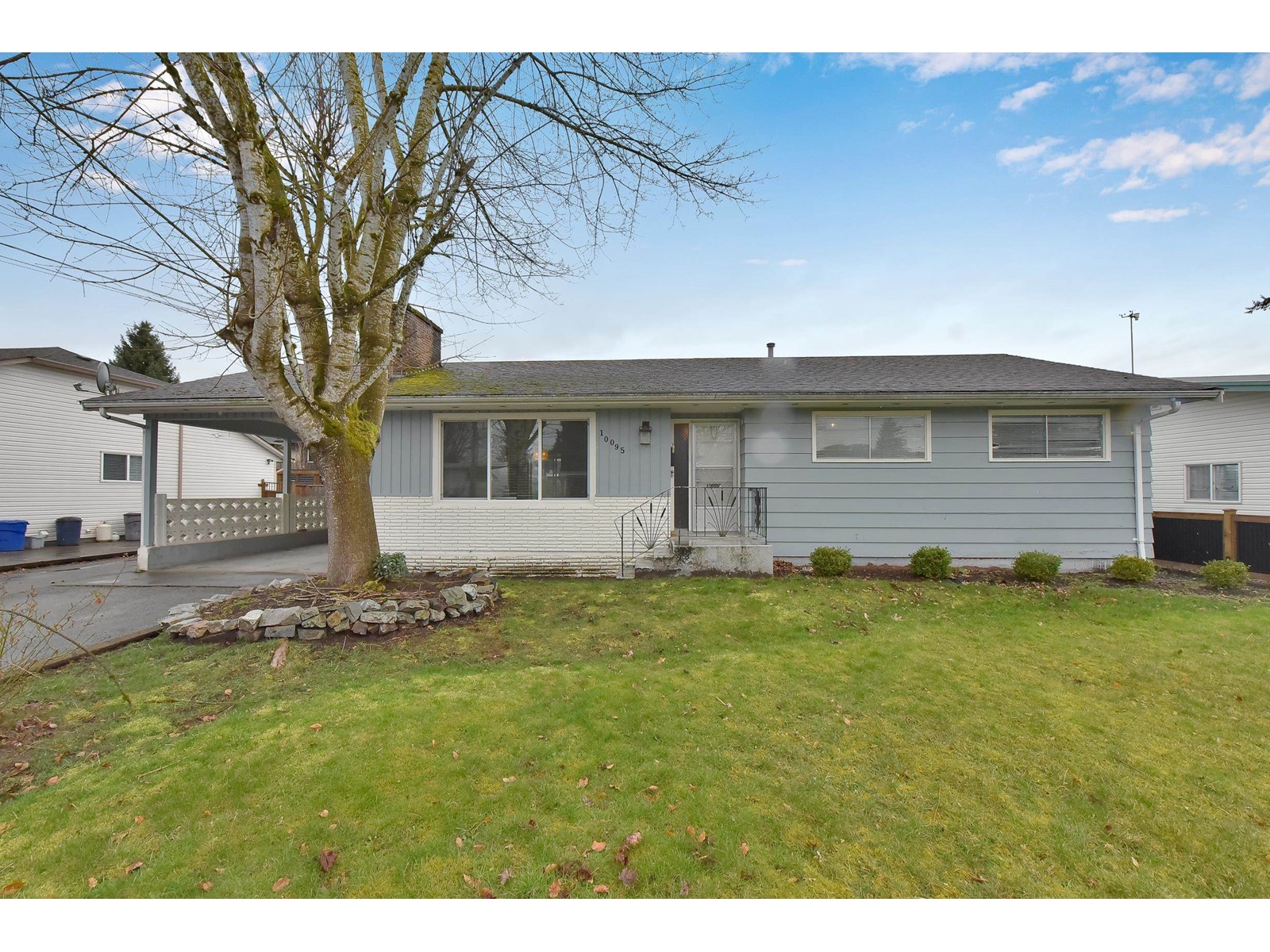 10095 Fairview Drivefairfield Is, Chilliwack, BC V2P 5J3