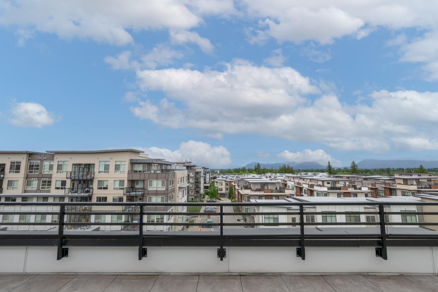 20838 78b Avenue #b606, Langley, BC V2Y 3M2