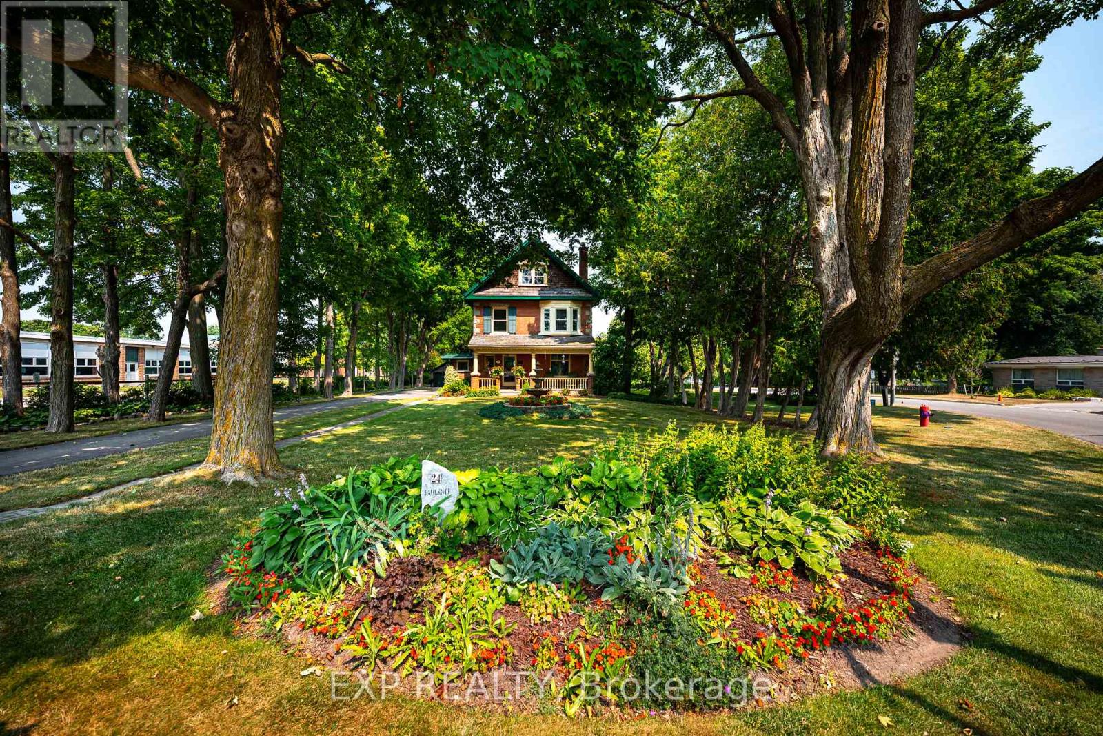 24 Faulkner St, Orangeville, ON L9W 2G6