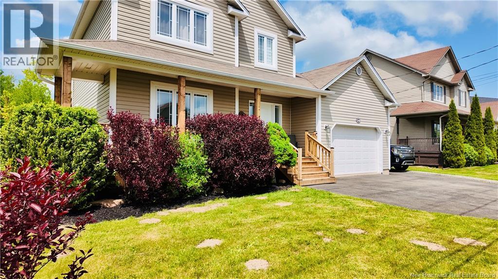 136 Teaberry Ave, Moncton, NB E1G 0E7