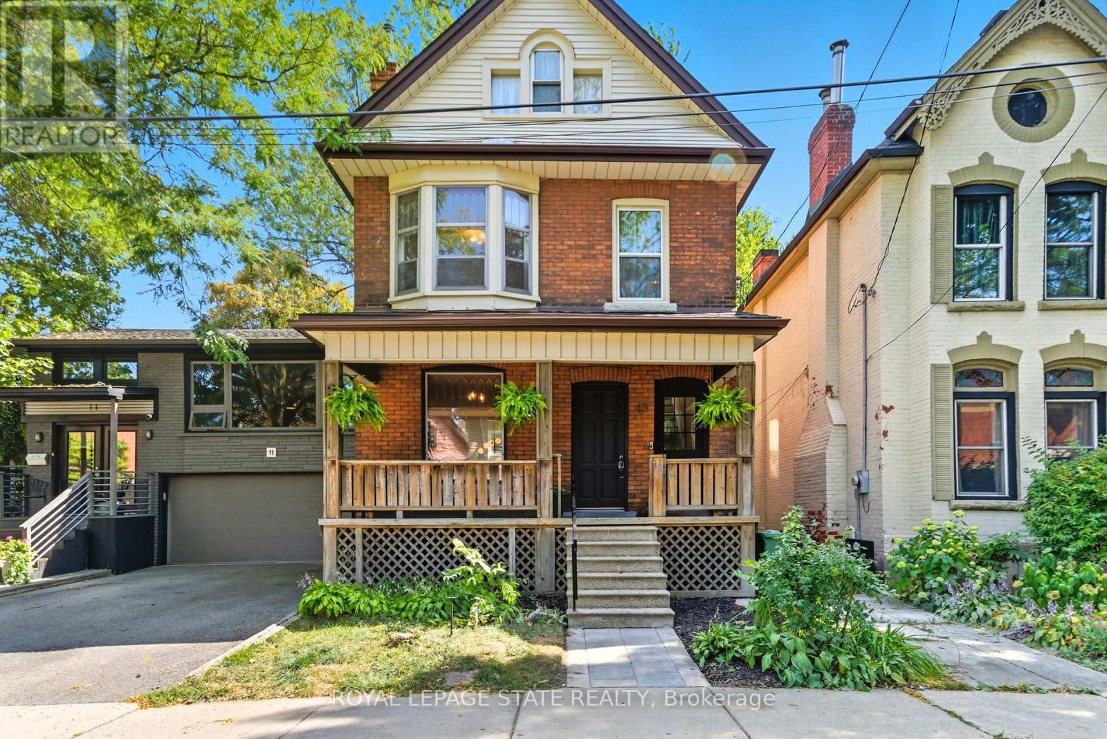 13 Bruce St, Hamilton, ON L8P 3M5