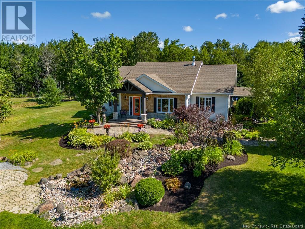 26 Macarthur Ln, Irishtown, NB E1H 3K1