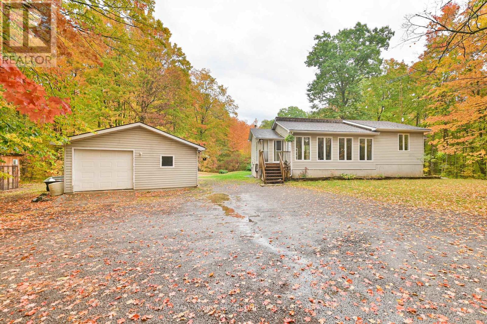 1335 Quin Mo Lac Rd, Tweed, ON K0K 3J0