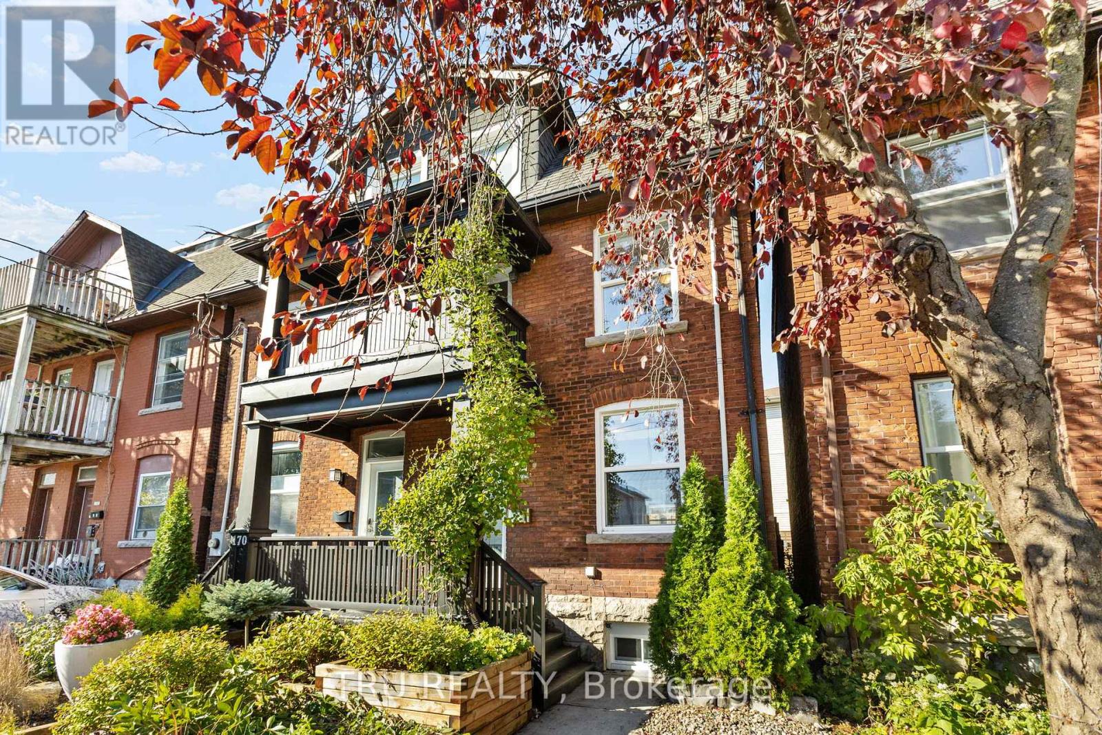 168 Arthur St, Ottawa, ON K1R 7C4