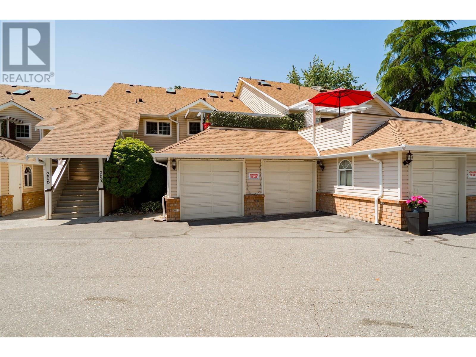 22515 116 Avenue Unit 107, Maple Ridge, BC V2X 9T9