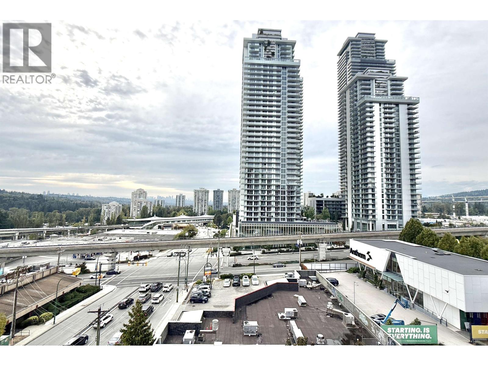 518 Whiting Way Unit 702, Coquitlam, BC V3J 0H7