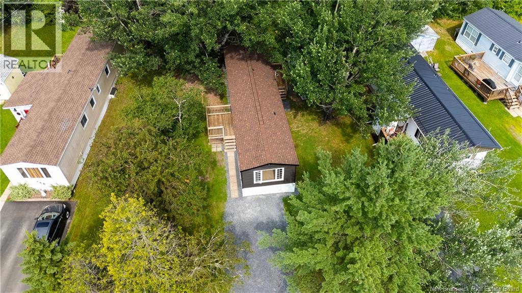 46 Hedgeview Dr, Fredericton, NB E3B 6S2