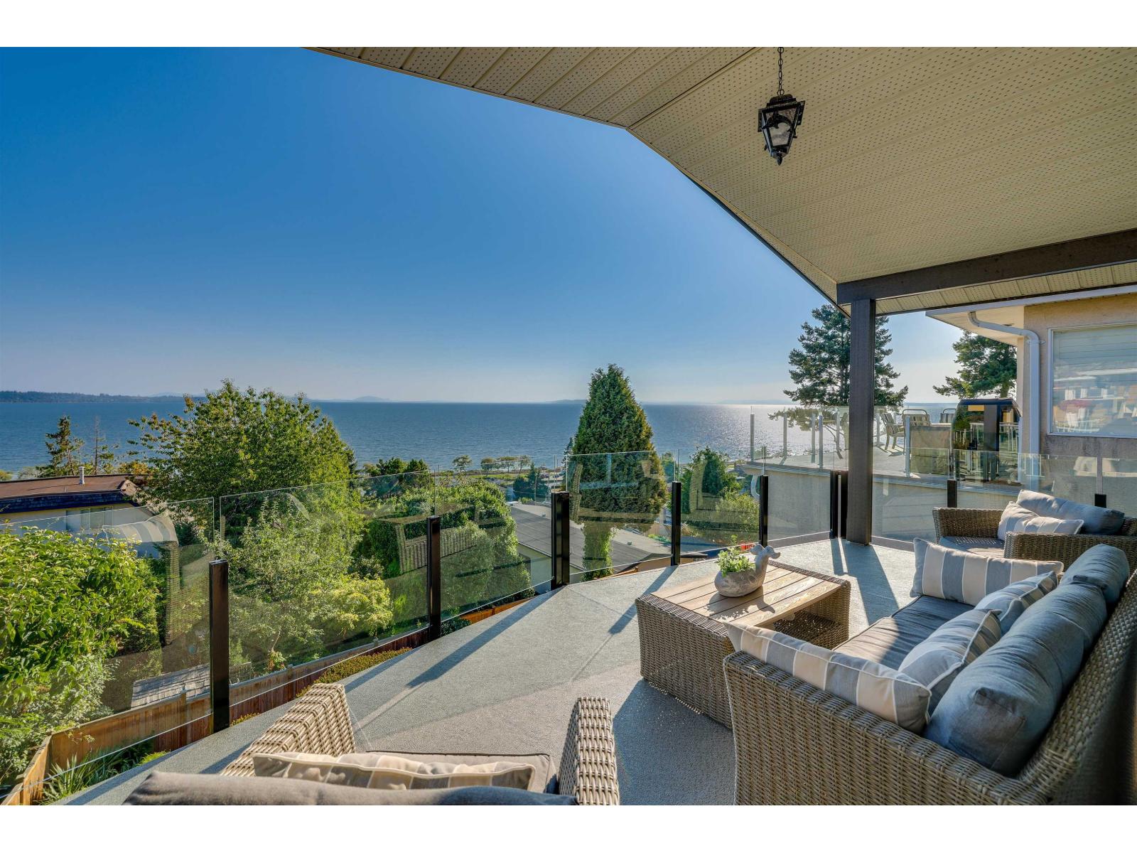 14760 Upper Roper Ave, White Rock, BC V4B 2C9