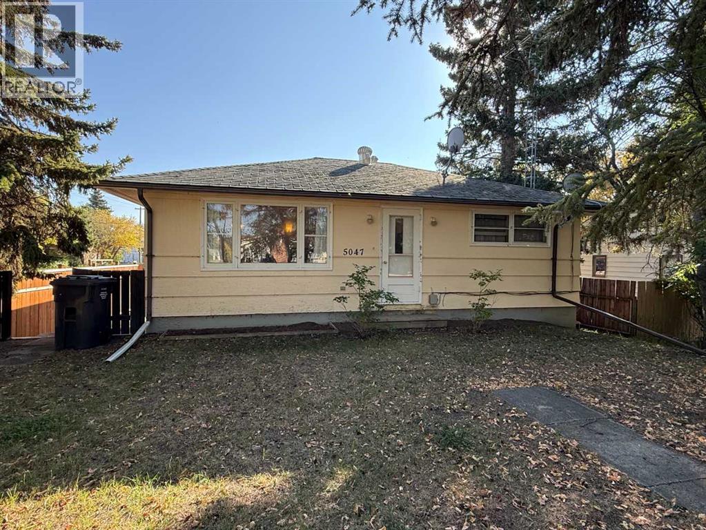 51 Street Unit 5047, Mannville, AB T0B 2W0