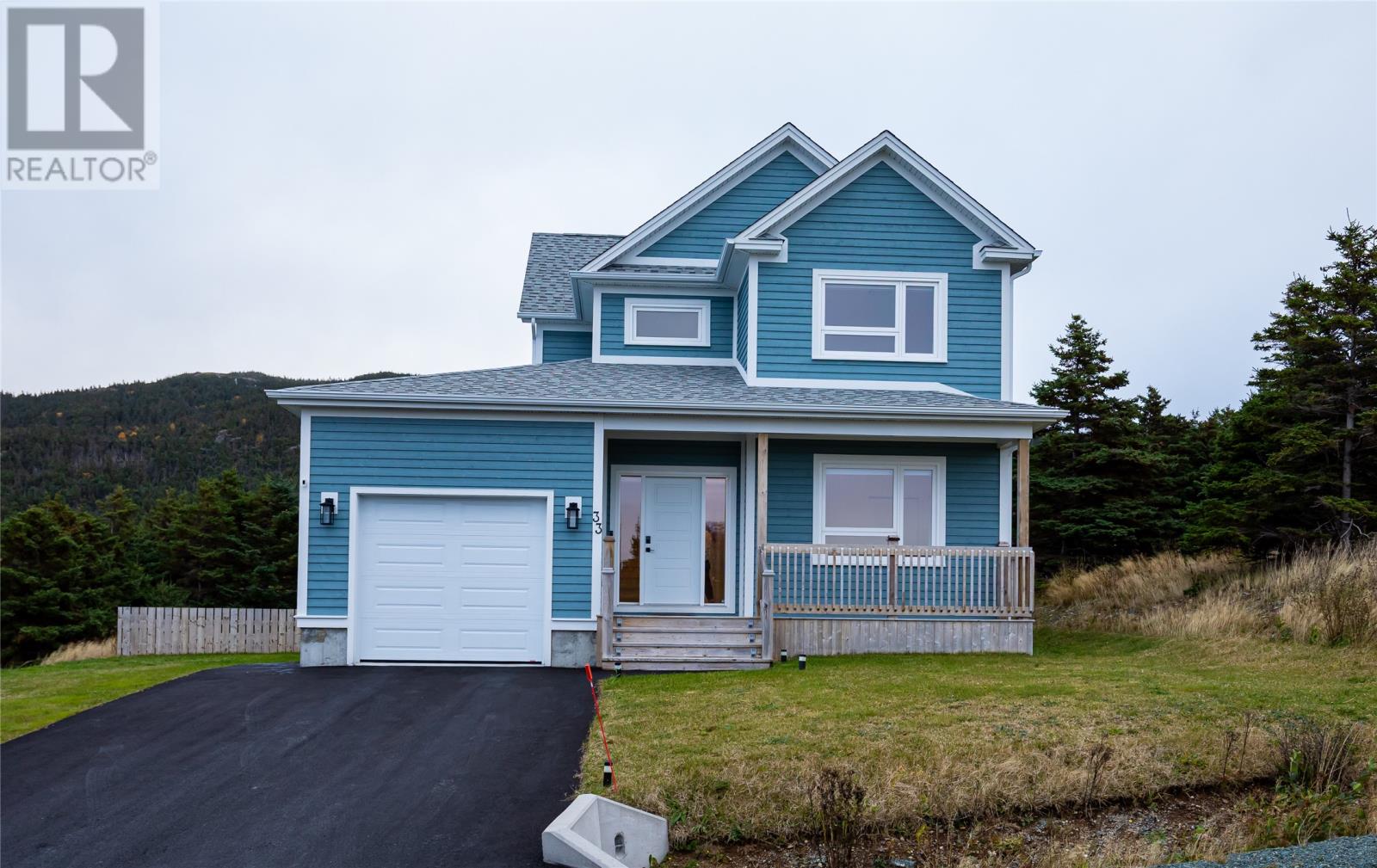 33 W Point Rd, Portugal Cove-st. Philips, NL A1M 2G9