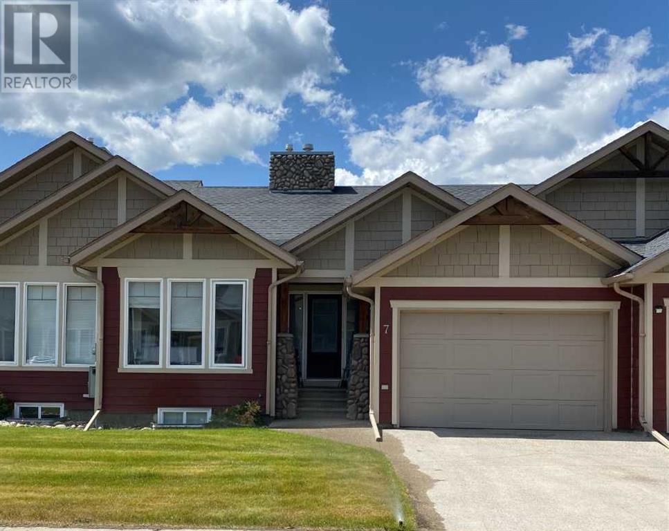 7 Ironstone Dr, Coleman, AB T0K 0M0