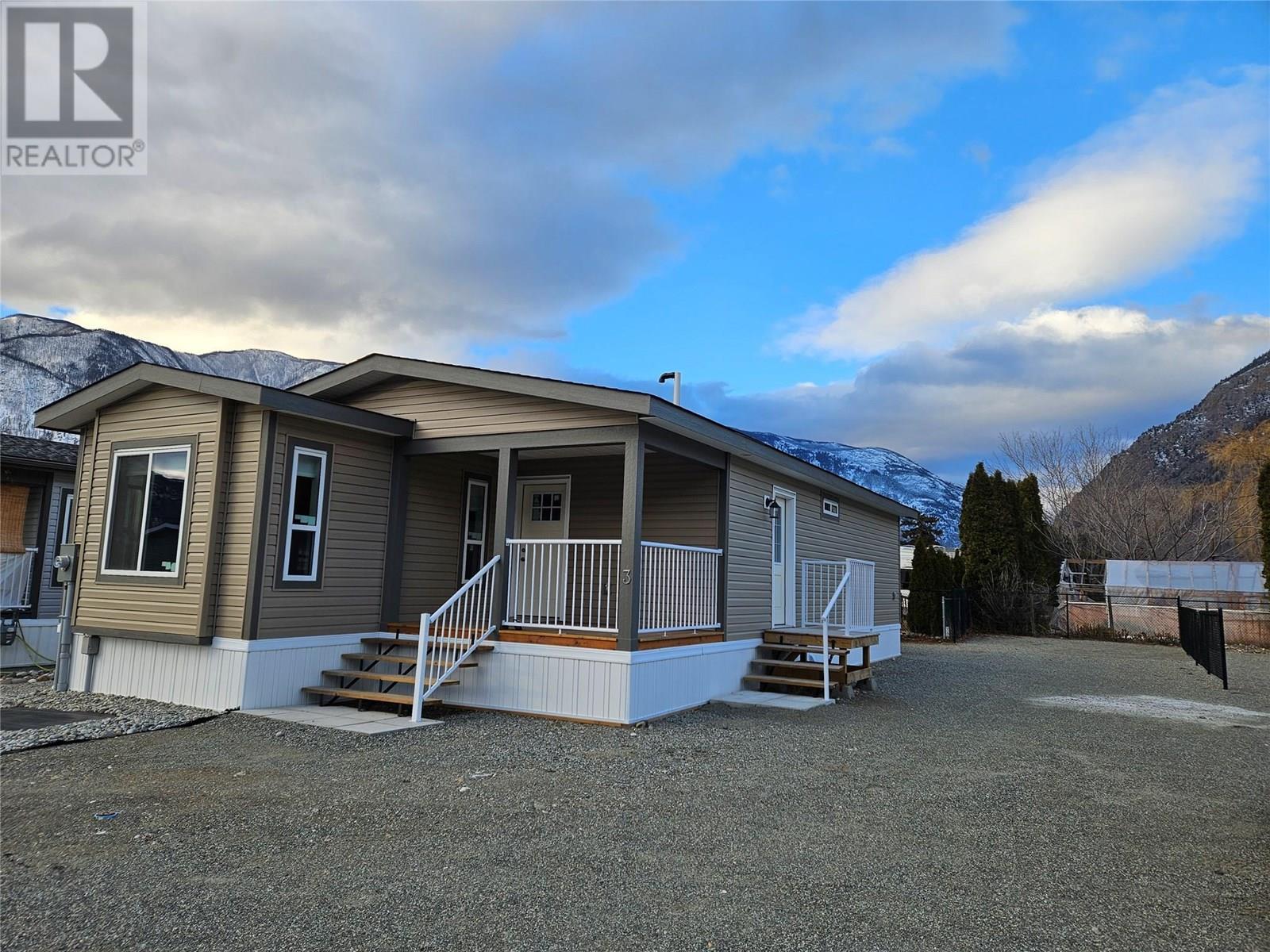 1118 Middle Bench Road Unit 3, Keremeos, BC V0X 1N2