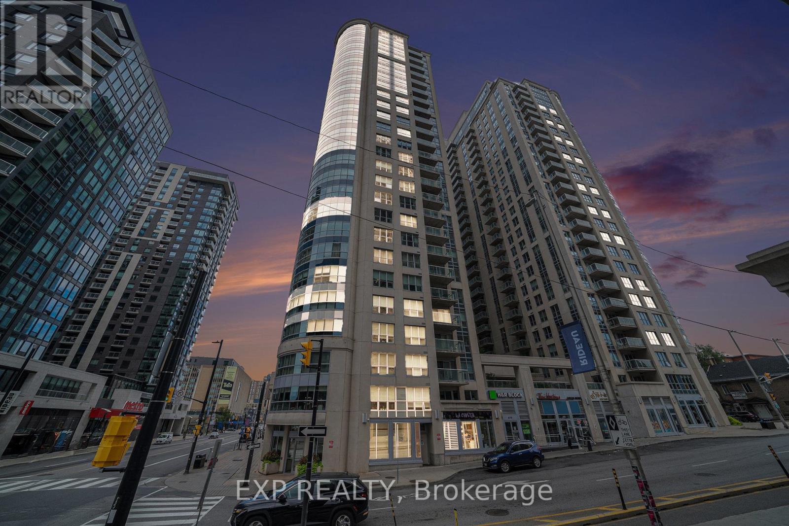 2509 242 Rideau St, Ottawa, ON K1N 0B7