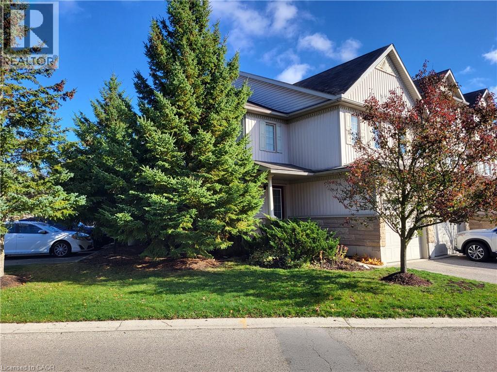 85 Bankside Drive Unit E34, Kitchener, ON N2N 3M4