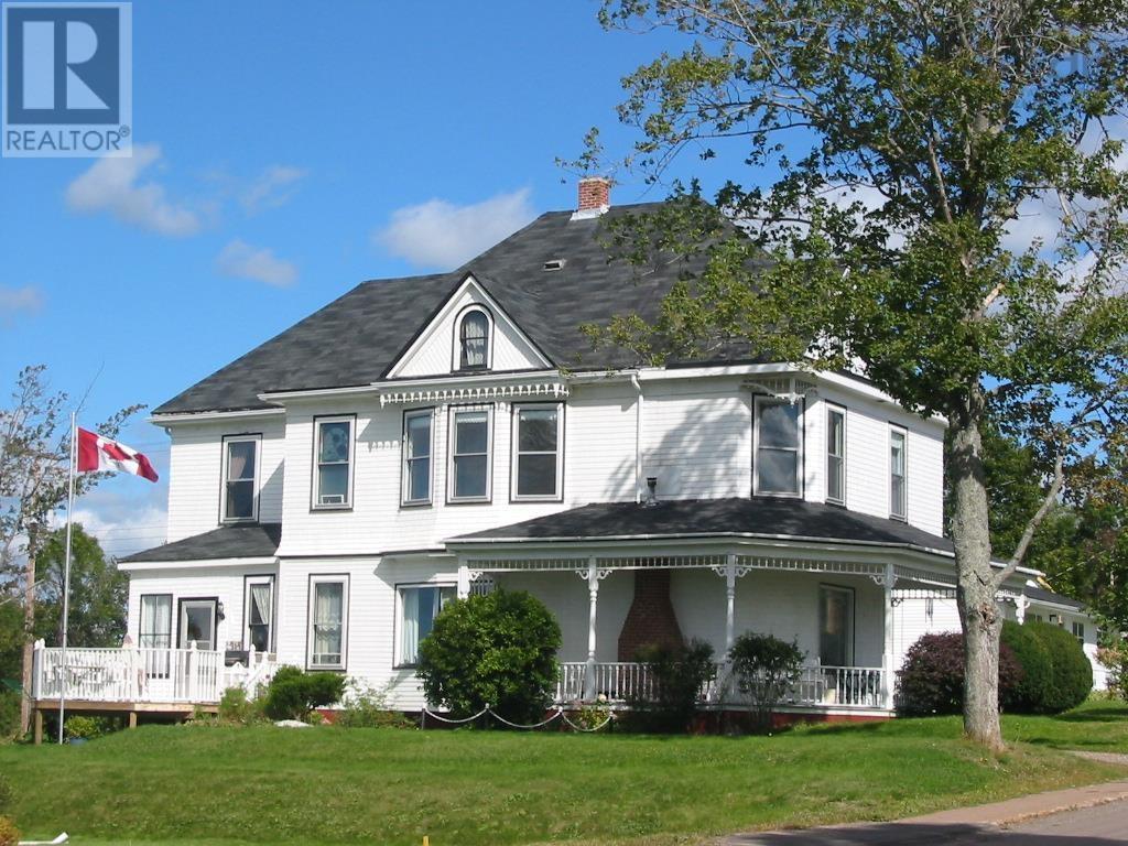 138 Main St, Stewiacke, NS B0N 2J0