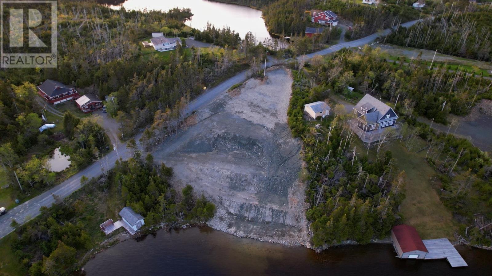 65 Deer Park Rd, Salmonier, NL A0A 2R0