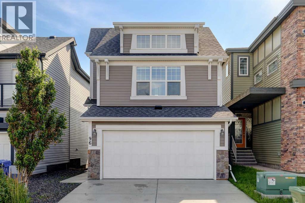 96 Sage Bluff Hts, Calgary, AB T3R 1T3
