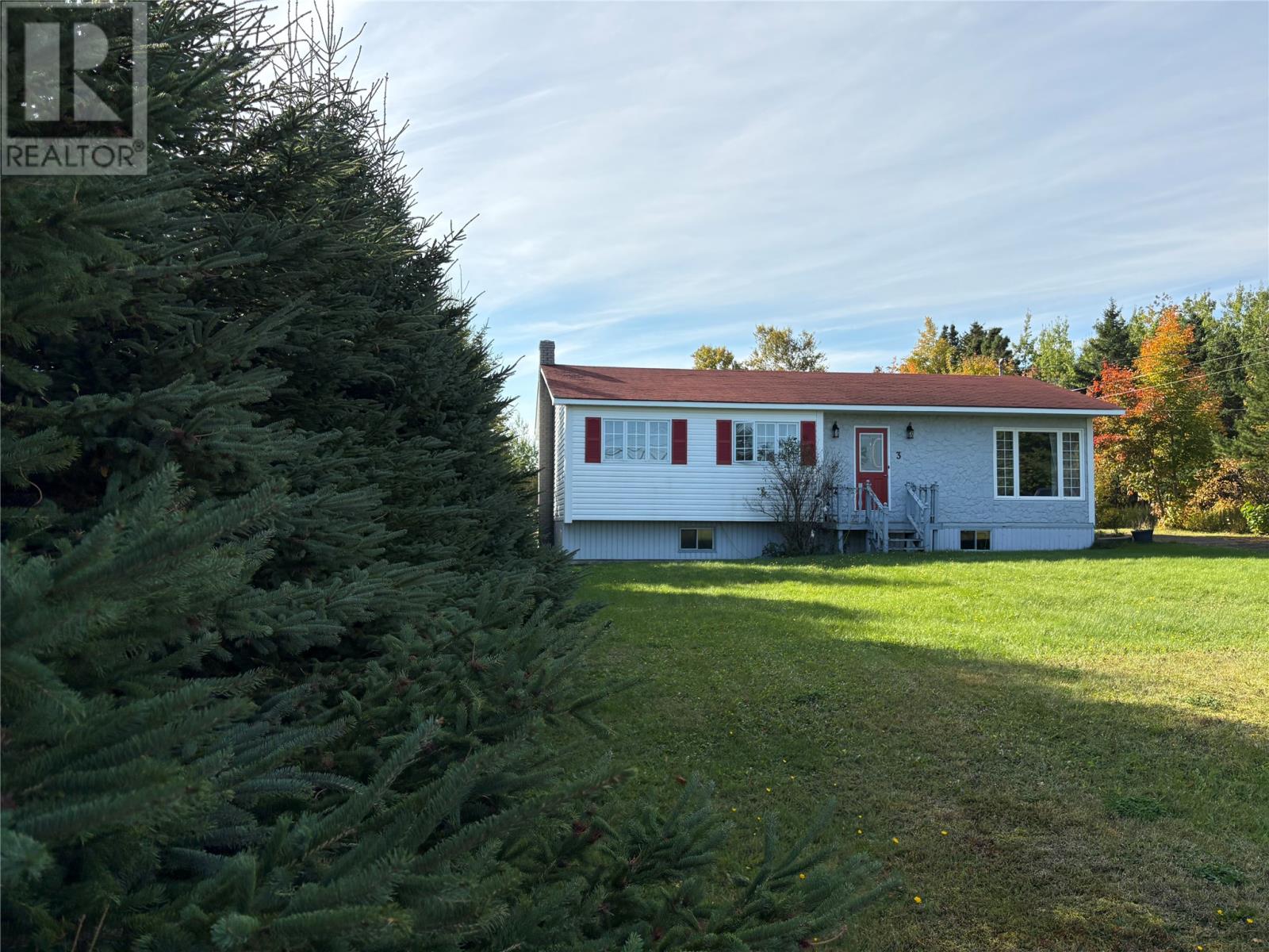 3 Church Rd, Embree, NL A0G 2A0