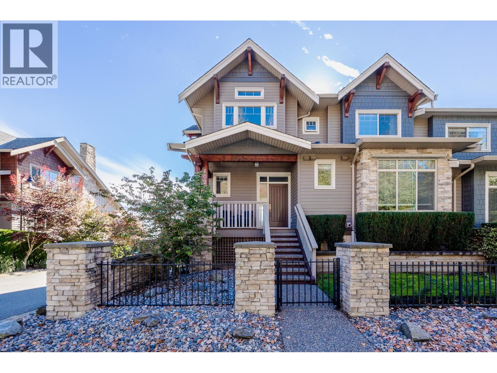 3458 Burke Village Promenade Unit 102, Coquitlam, BC V3E 0J1