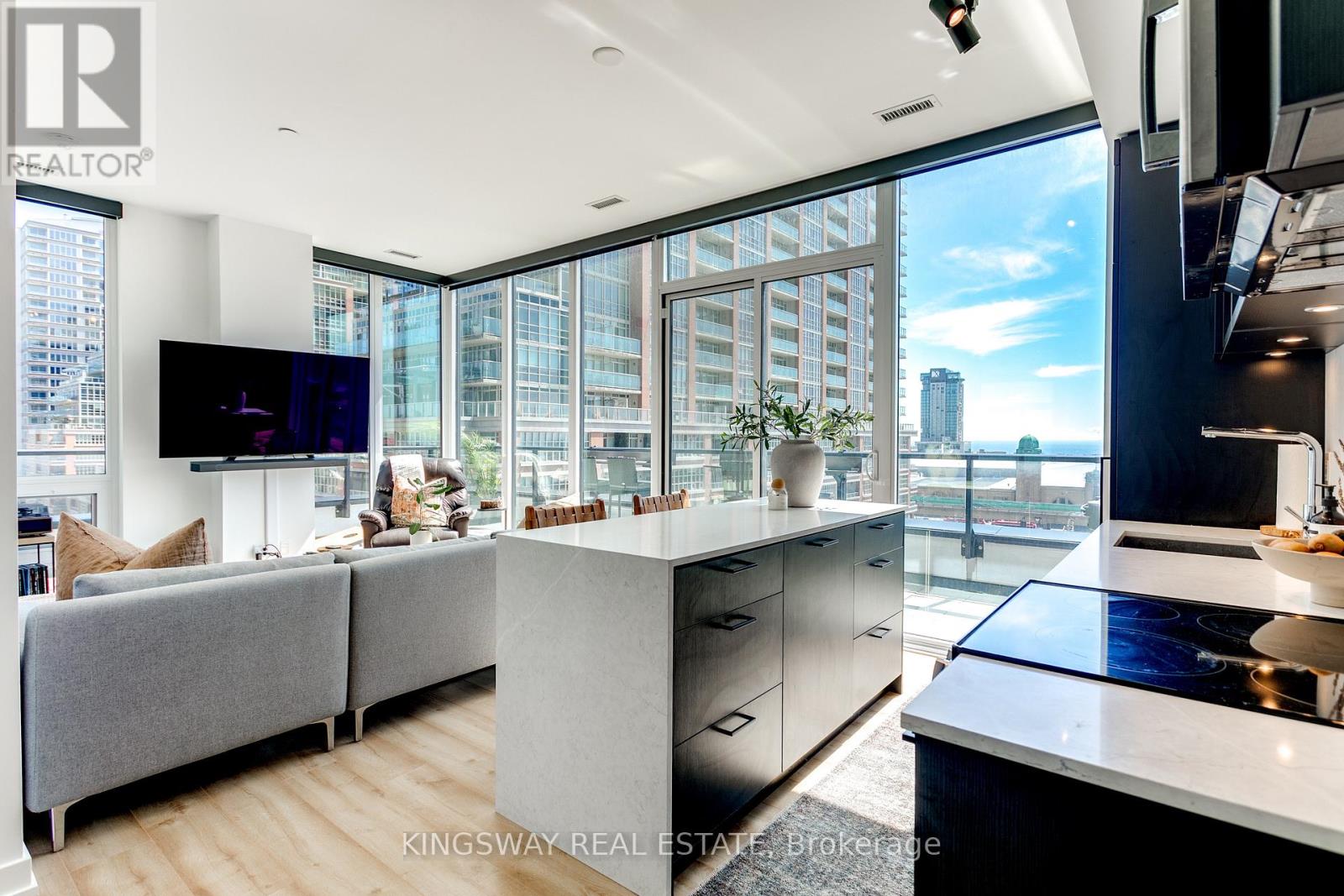 715 135 East Liberty St, Toronto, ON M6K 0G7