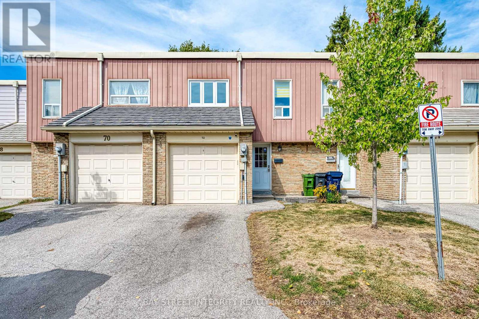 72 Elsa Vine Way, Toronto, ON M2J 4H9