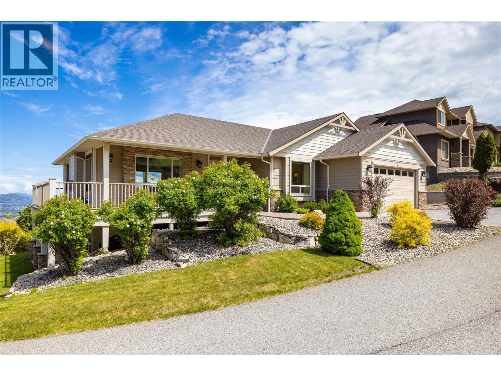 774 Kuipers Cres, Kelowna, BC V1W 5C9