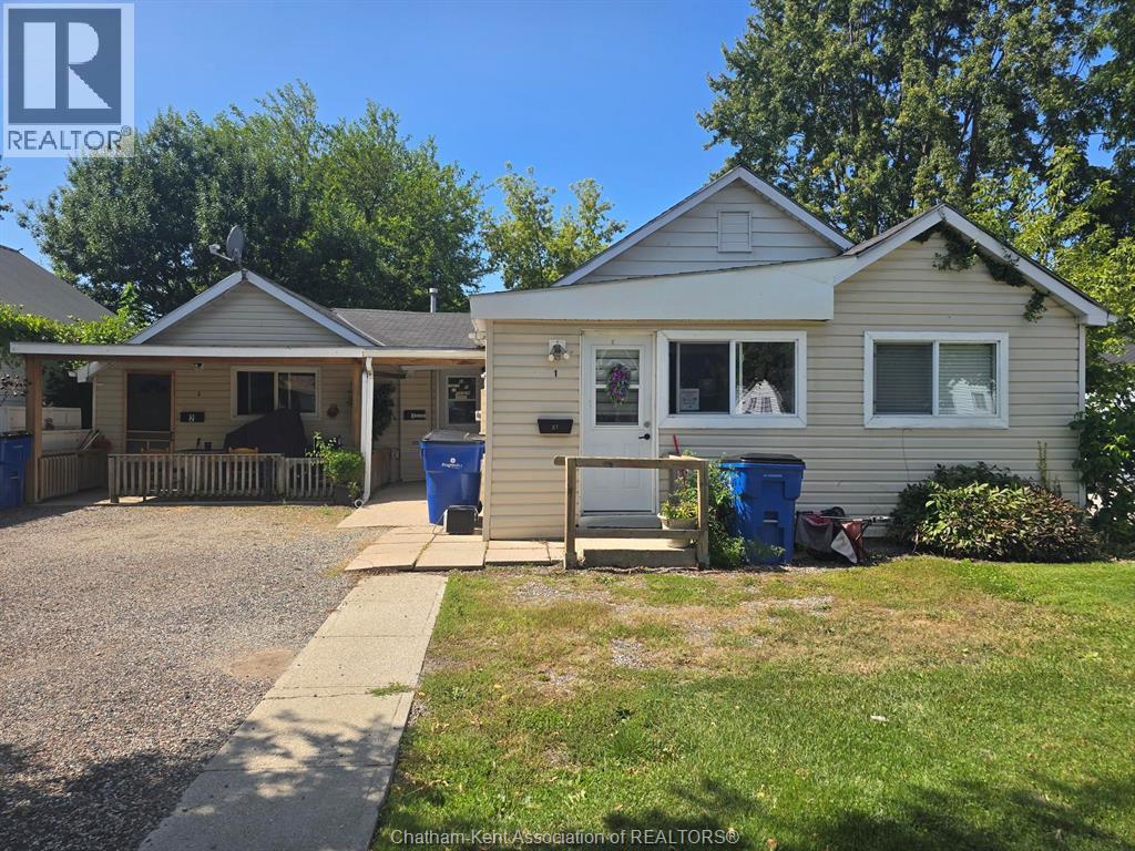 31 First St, Wallaceburg, ON N8A 3P8